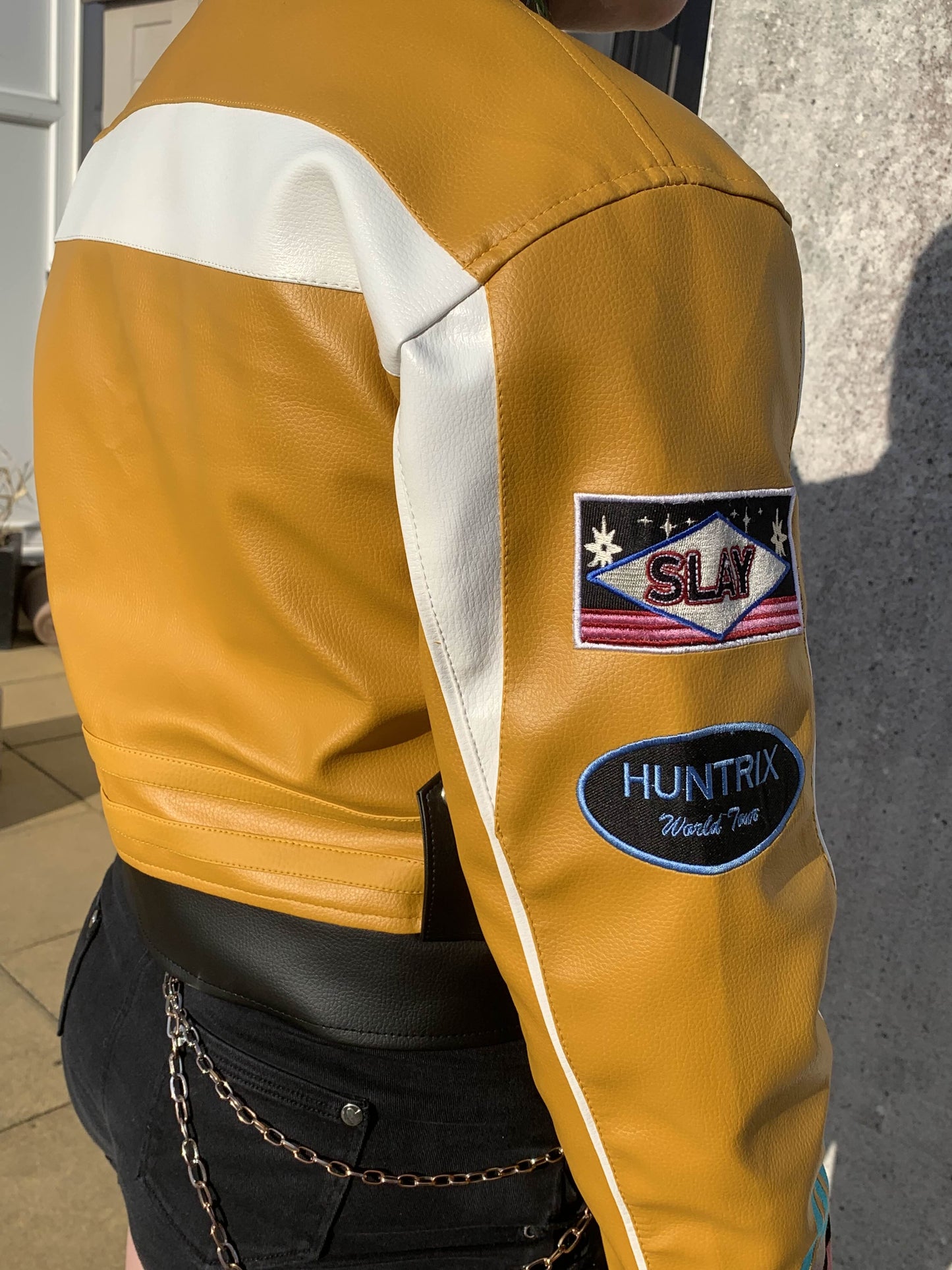 PREORDER: LIMITED RUN: Kpop Demon Hunters Rumi Cosplay Jacket