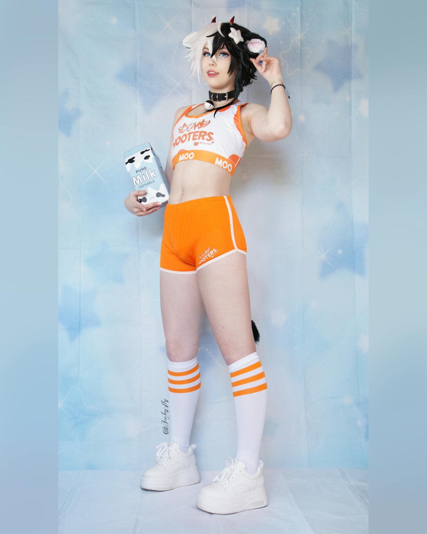 Cow Hooters Cosplay | Sports Bra, Shorts & Socks | XS-3XL Sizes