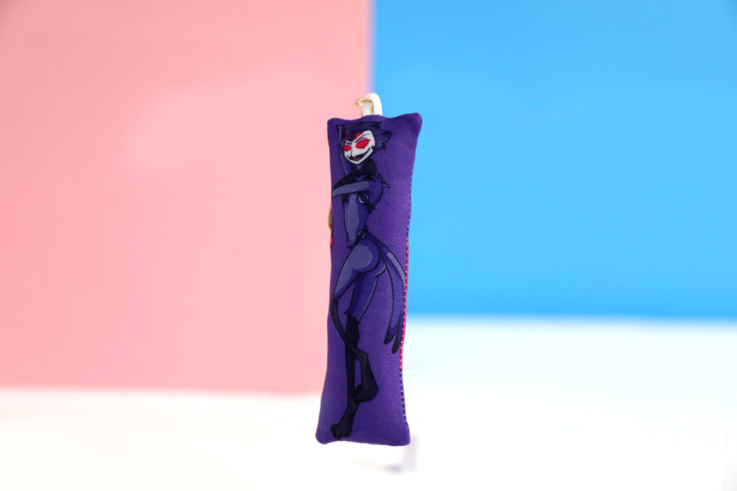 Helluva Boss Stolas Mini Dakimakura Llavero de <br> Agrega Estilo A Su Móvil! Llavero Daki Tricot bidireccional 11x3cm