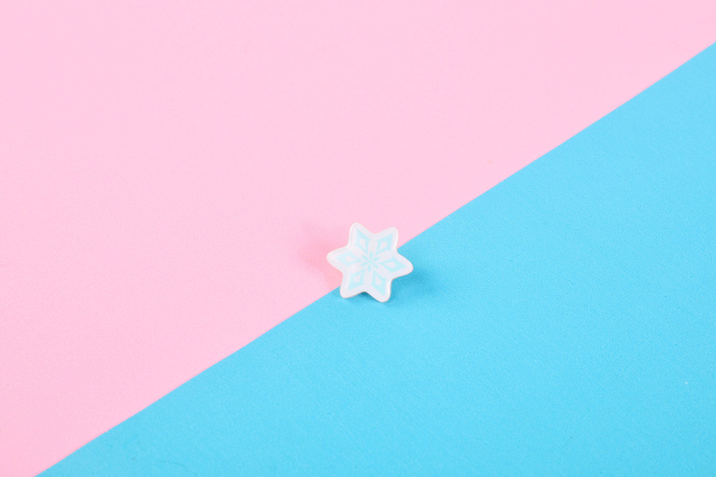 Genshin Impact Cryo Element Acrylic Pin | 1" Die Cut Acrylic Pin