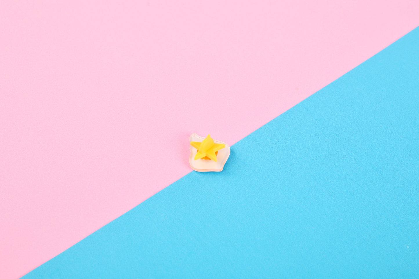 Genshin Impact Pyro Element Acrylic Pin | 1" Die Cut Acrylic Pin