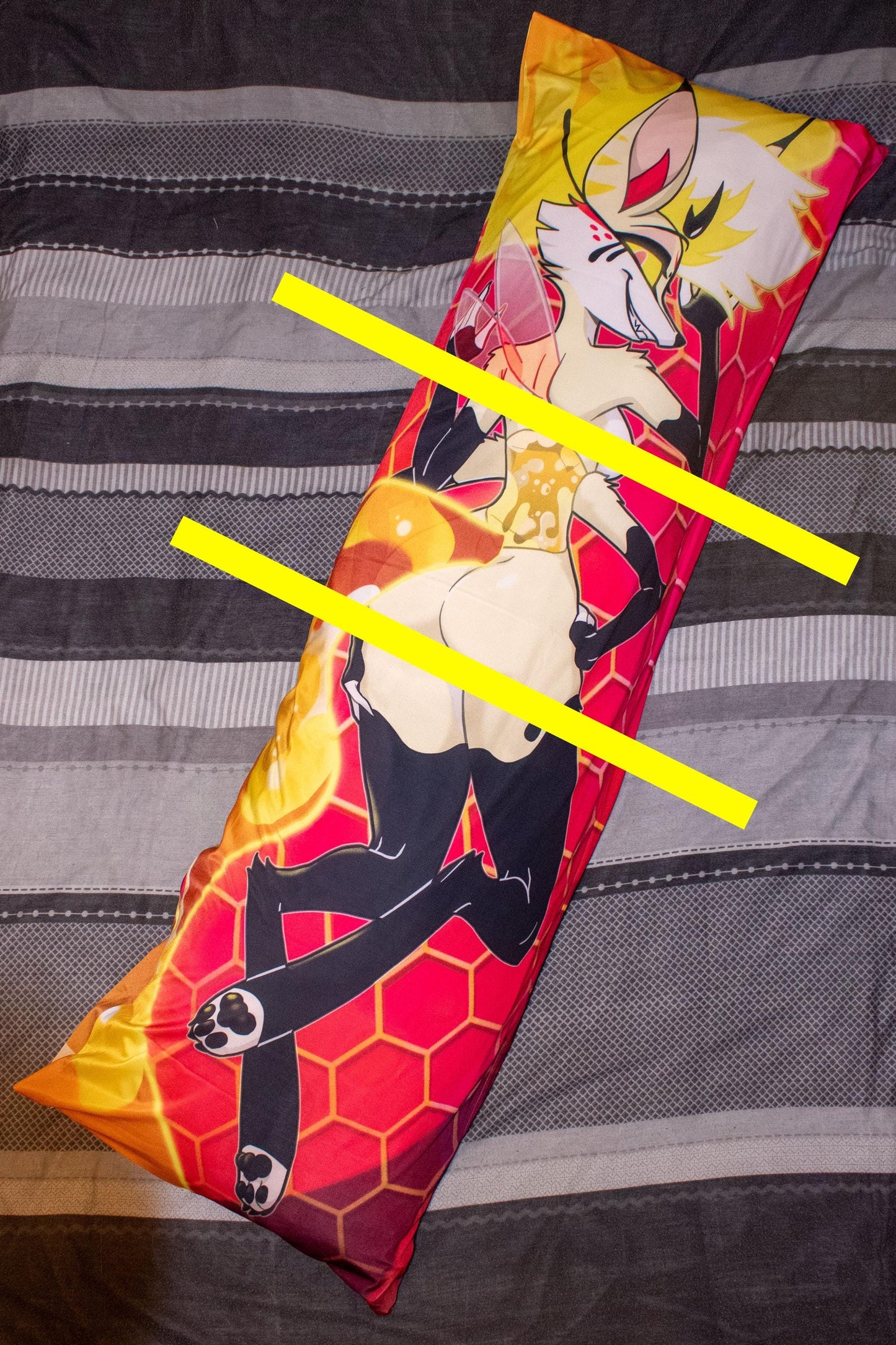 Helluva Boss Queen Bee Mature Dakimakura Pillowcase |  50x150cm Two Way Tricot Daki Body Pillow