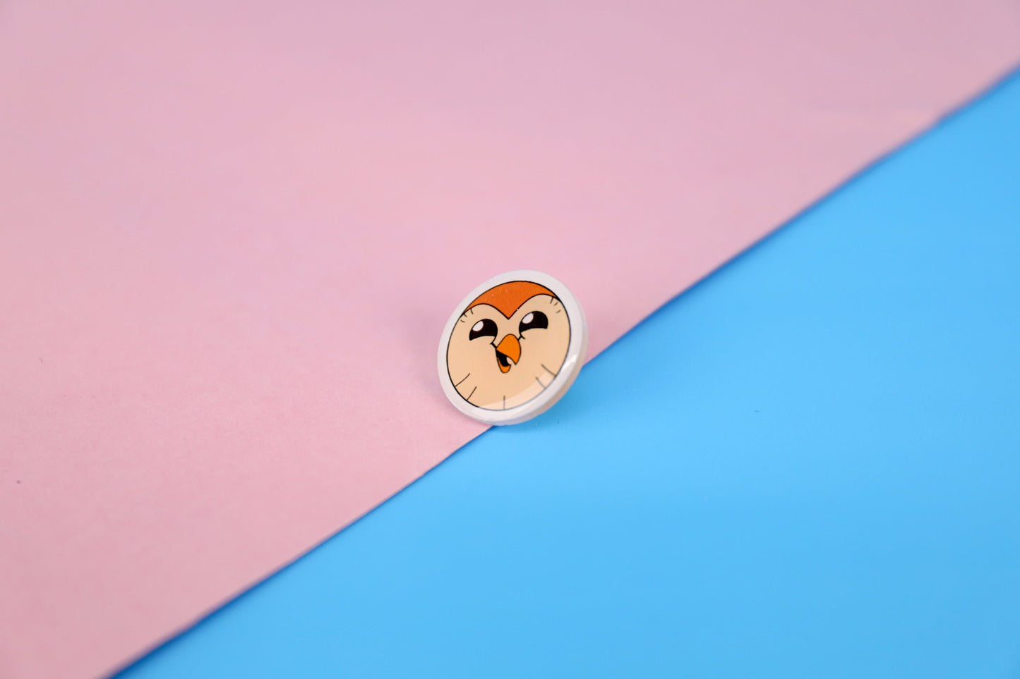 Eulenhaus Happy Hooty Acryl Pin | 1" gestanzter Acrylstift